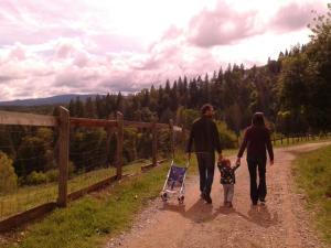 Maggie, Ken, and Mattie at Skyline